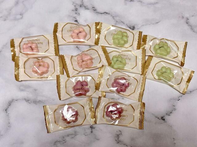 白桃味、あまおう苺味、シャインマスカット味の3種類