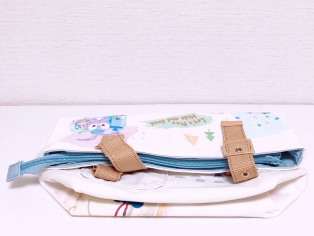 平たく畳めてコンパクト