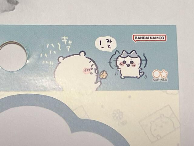 台紙の上部にも、漫画の一コマが…！細かいところまで凝っているのがうれしい♪