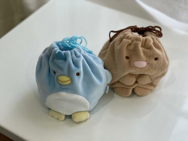 【すみっコぐらしののびのびお片付け巾着】並べて置いているだけでも癒される…