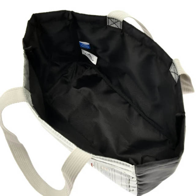 【JAXA COSMODE】バズ・ライトイヤー トートバッグ 映画『バズ・ライトイヤー』 2,970円