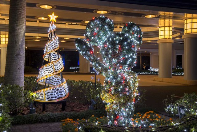 クリスマスイルミネーション｜ディズニーアンバサダーホテル