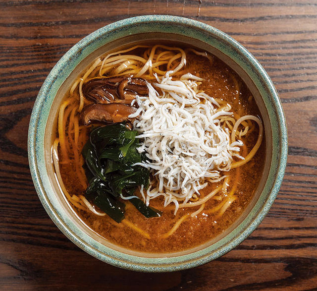 手打蕎麦 渡邊　内観