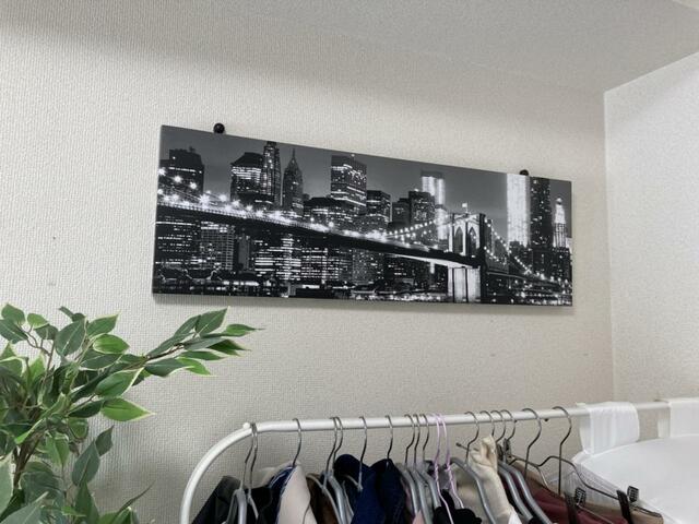 【ニトリ　LED付きキャンバスポスター】after