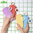 【セサミストリート新商品】「リップケース」1,980円／それぞれのキャラクターをイメージしたキルティング