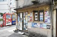 このお店を右に曲がる