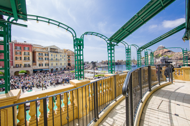 オチェーアノ ブッフェまたはシルクロード コース時のテラス