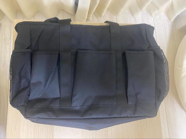 【ワークマン マルチポケット トートバッグ】容量は約26L。マザーズバッグやジム用のカバンとしてもちょうど良いサイズ