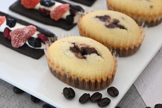 【シーキューブ】シーキューブ代表商品の焼きティラミスに「ホワイトショコラ」が期間限定登場！