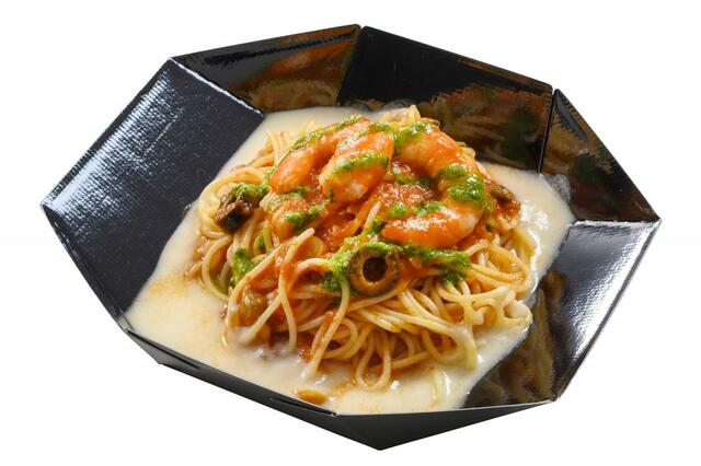 ザンビーニのおすすめセット 2,010円｜提供店舗：東京ディズニーシー 「ザンビーニ・ブラザーズ・リストランテ」｜東京ディズニーリゾート夏のひんやり冷たいメニュー