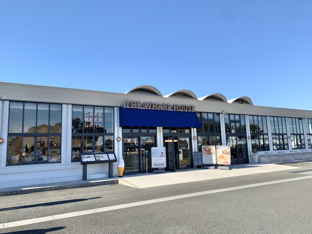 〈THE WARF HOUSE  山下公園〉