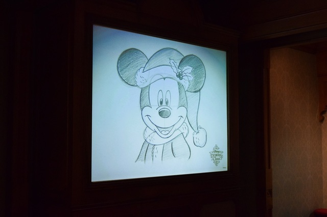 先生が描いてくれるお手本はスクリーンに映し出される