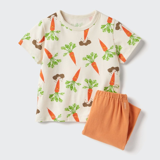【ユニクロ「絵本コレクションドライパジャマ」¥1,500】にんじんたっぷり！『やさいさん』のデザイン