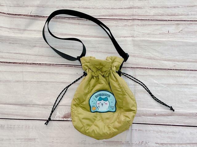 レディース　巾着ショルダーバッグ（ちいかわ）／税込1,639円