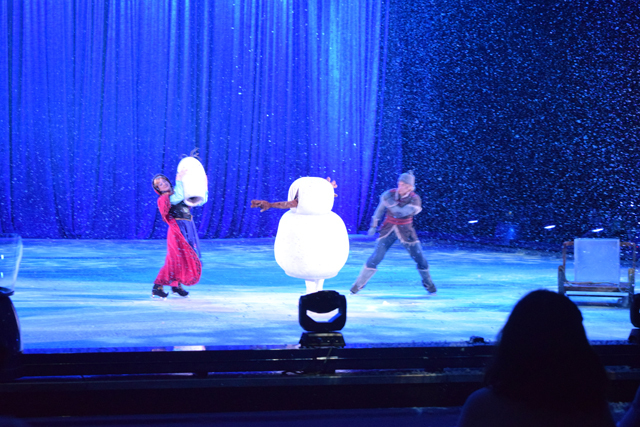 オラフの頭が取れる…!