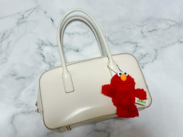 バッグにつけてみました！アクセントになってかわいい♪