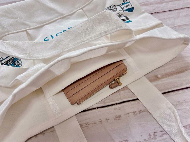 フラグメントケースなどを入れるのにぴったりなサイズ