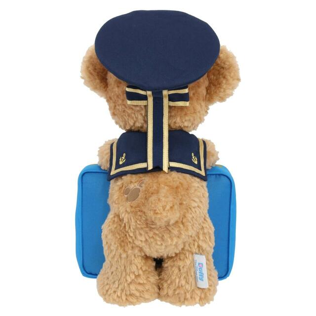 ぬいぐるみ 5,500円|東京ディズニーリゾート「ダッフィー&フレンズ20周年:カラフルハピネス」過去のアートがデザインされたスペシャルグッズ|販売店舗:東京ディズニーシー「マクダックス・デパートメントストア」|発売日:2025年12月18日(木)