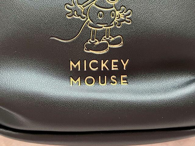 【Disney MICKEY MOUSE スマホショルダー BOOK】MICKEYMOUSEのロゴも♪