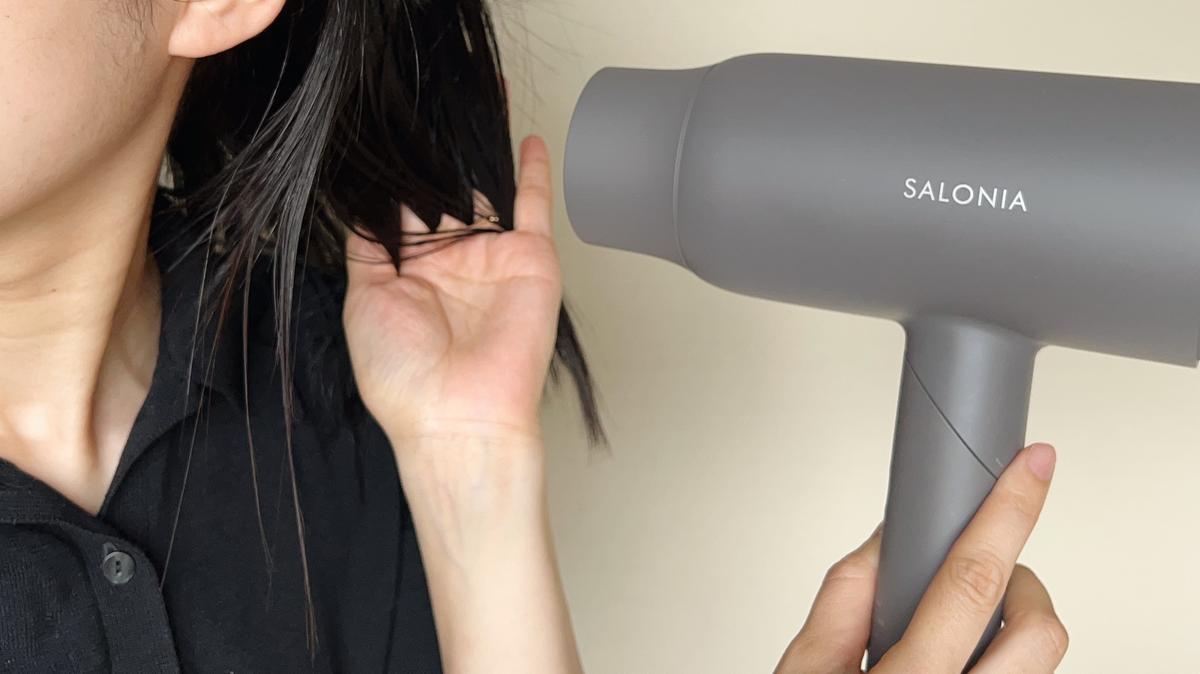 サロニアの「ちょっといいドライヤー」を1週間使って感動! 速乾 サロニアの「ちょっといいドライヤー」を1週間使って感動! 速乾