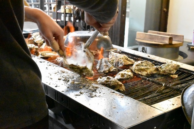 焼き立てを食べ歩きできる