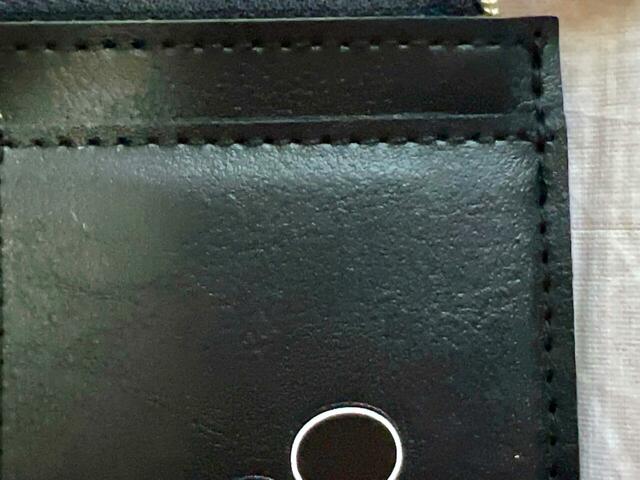 素材もお揃いです。高見えするレザー調の生地がうれしい!