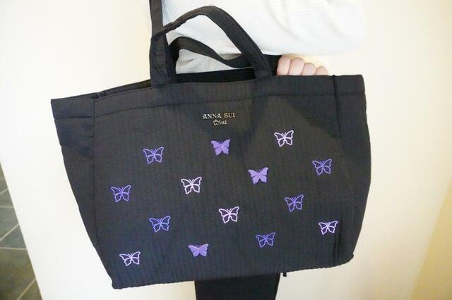 身長158cmの女性が肩掛けしたところ