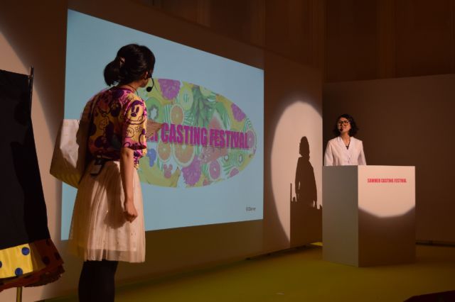 キャストの仕事内容を見てみよう