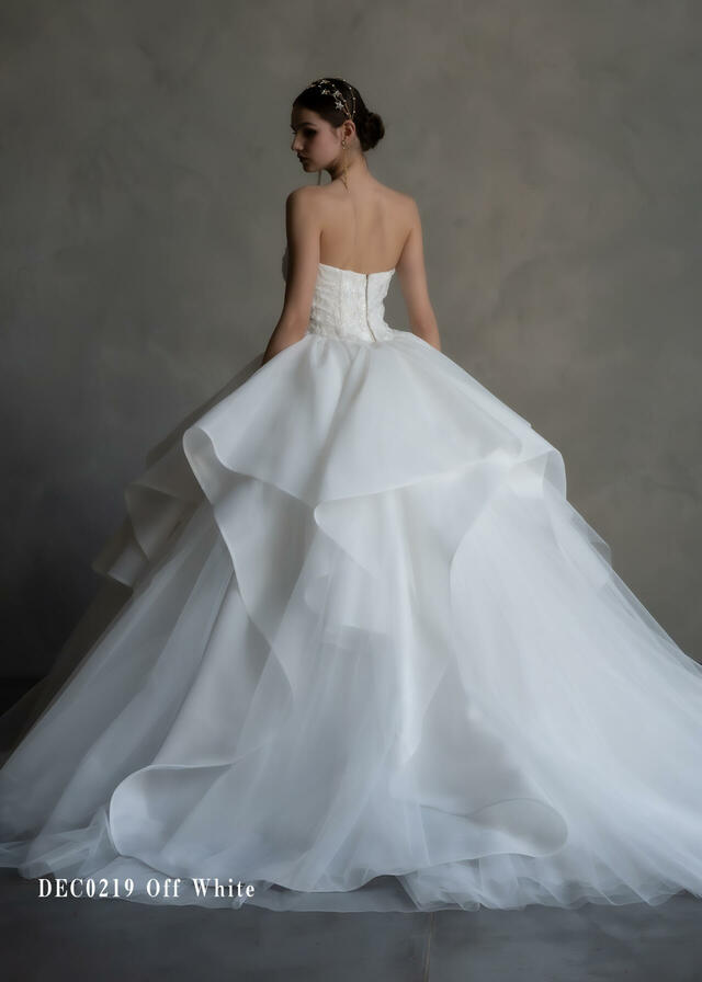 クラウディア「Clef a decor-クレアデコール」新作ウェディングドレス