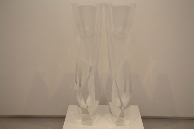 舘鼻則孝展：クリスタルのオブジェ　写真　舘鼻則孝展展示風景、2014-2015年、8/ ART GALLERY/ Tomio Koyama Gallery 