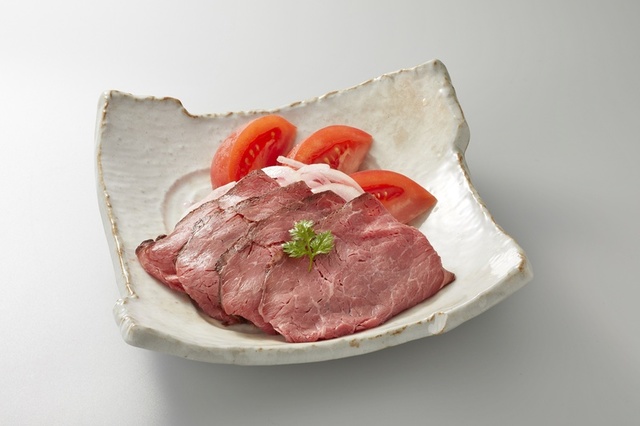 ローストビーフとトマトのビネガーサラダ