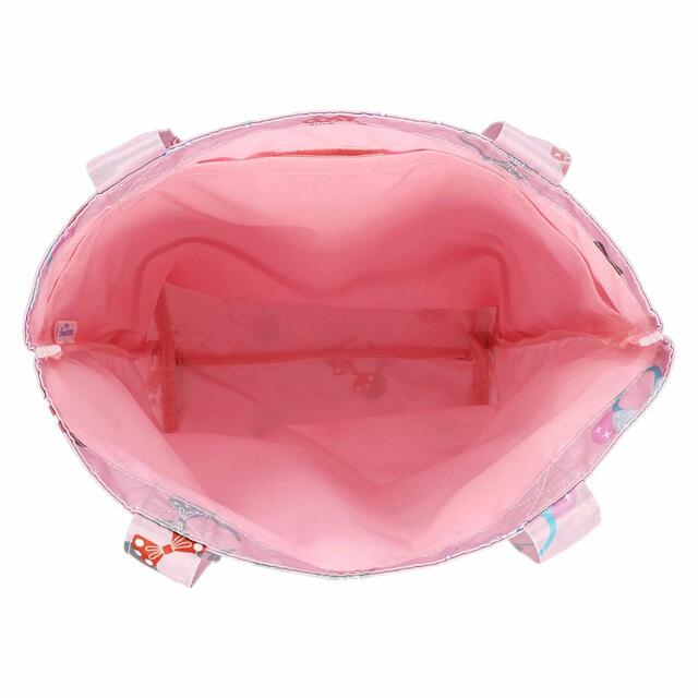 トートバッグ 3,200円｜サイズ：縦約38×横約35×マチ約13cm｜東京ディズニーリゾート くすみパステルのカチューシャ柄グッズ｜販売店舗：東京ディズニーランド「ビレッジショップス」、東京ディズニーシー「エンポーリオ」｜発売日：2023年7月6日（木）