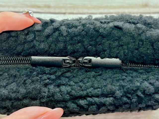 【otonaMUSE（オトナミューズ）10月号付録】ダブルファスナー仕様