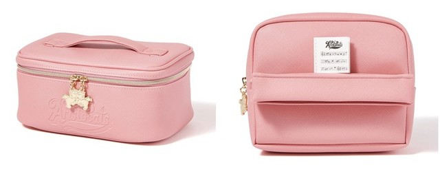 バニティポーチ 3,000円/ ピアノポーチ 2,600円