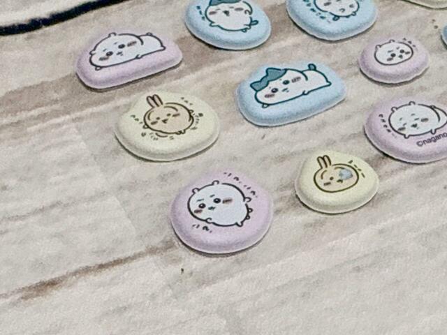 【ちいかわステショBOX ぷっくりシール】ぷくぷくもちもちの立体的なシールです！