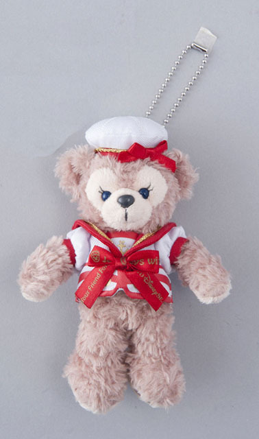 ぬいぐるみバッジ ¥1,900/TDS「ジャーニー・ウィズ・ダッフィー」スペシャルグッズ ※2015年7月3日(金)発売