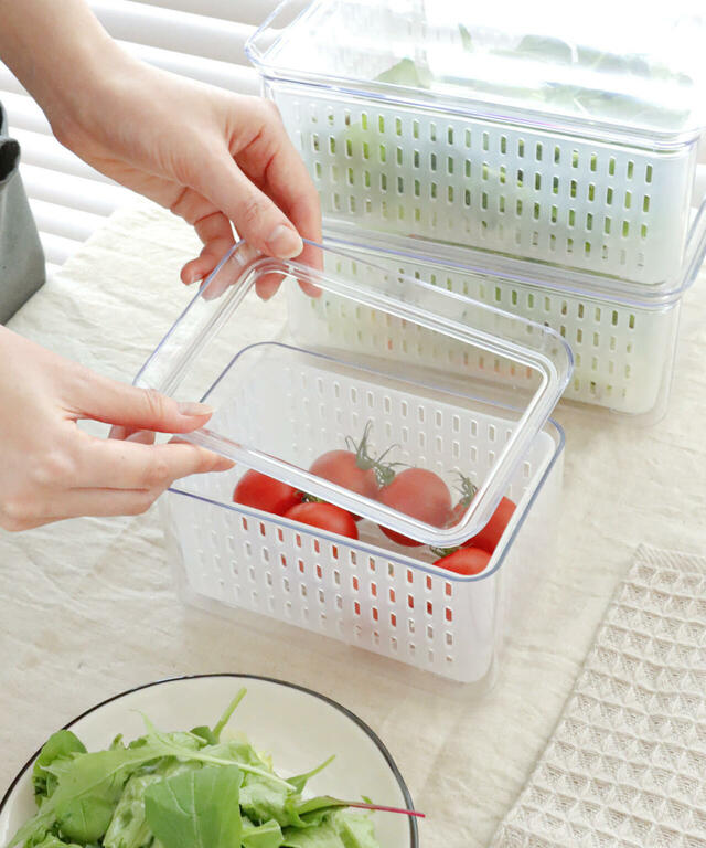 「ザル付き保存容器：M」330円（税込）