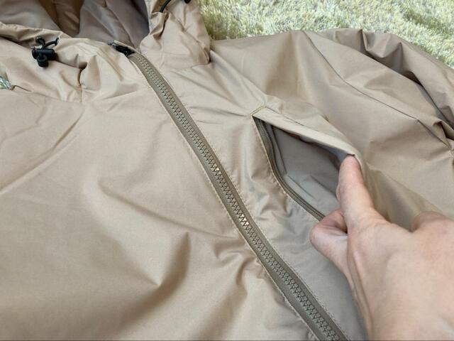 【ワークマン レディース撥水パデットロングフーディー】ポケット満載で便利です