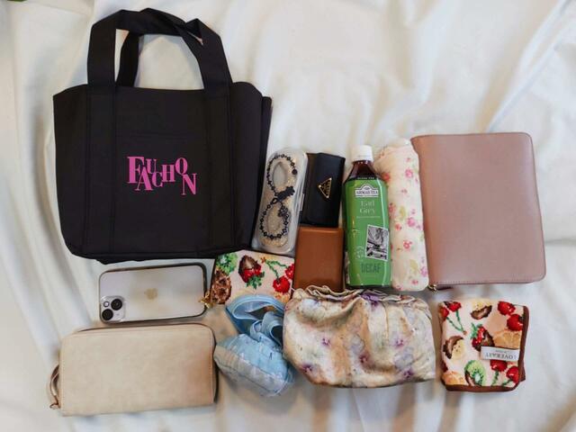 長財布、折り畳み傘もラクラク