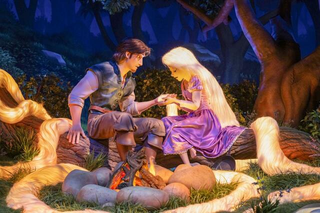 東京ディズニーシー「ファンタジースプリングス」内「ラプンツェルのランタンフェスティバル」