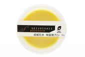 【成城石井の自家製デザート売上ランキング 7位】「成城石井自家製 成城石井特製焼プリン　3個」928円（税込）