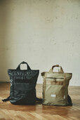 【DEAN & DELUCA × BRIEFING「PACKABLE 2WAY PACK」】カラーはBRIEFINGの定番ブラックと、コラボシリーズでおなじみのベージュの2色展開