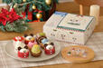 アソーテッド・ミニケーキ 4,000円｜東京ディズニーリゾート「ディズニー・クリスマス」スペシャルグッズ｜東京ディズニーリゾート・フローズンセレクション｜販売場所：東京ディズニーリゾート・アプリ｜発売日：2024年11月8日（金）