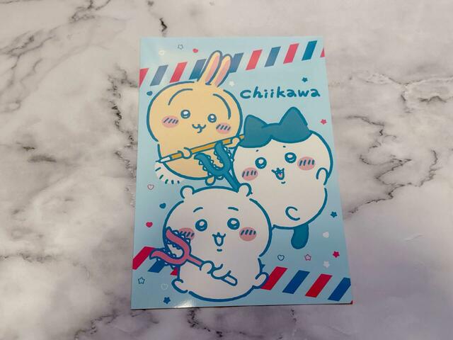 オリジナル切手台紙の表面。エアメール風のデザインがかわいい〜!