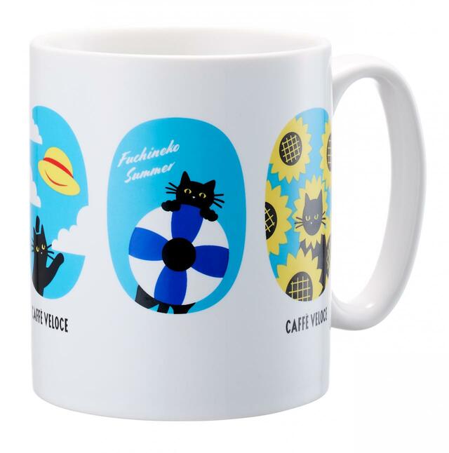 5種のイラストが描かれた限定マグカップ