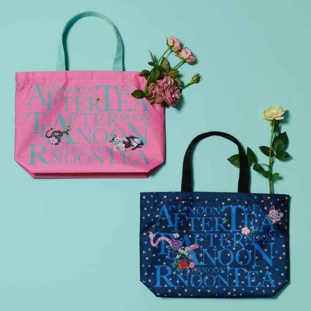 【ナタリーレテ×アフタヌーンティー】ロゴバッグ（ネイビー・ピンク） ¥2,970 ※ピンクのみ公式オンラインストア限定