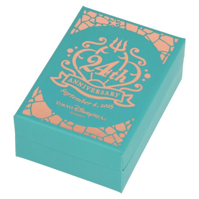 シンブル 2,900円｜東京ディズニーシー開園24周年グッズ｜販売店舗：東京ディズニーシー「エンポーリオ」｜発売日：2025年9月4日（木）