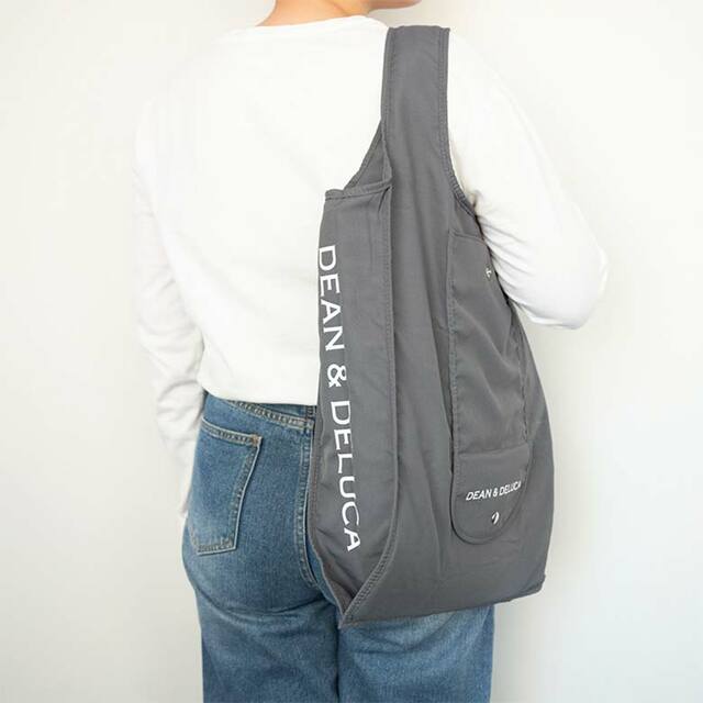 「ショッピングバッグ チャコールグレー」1,870円（税込）