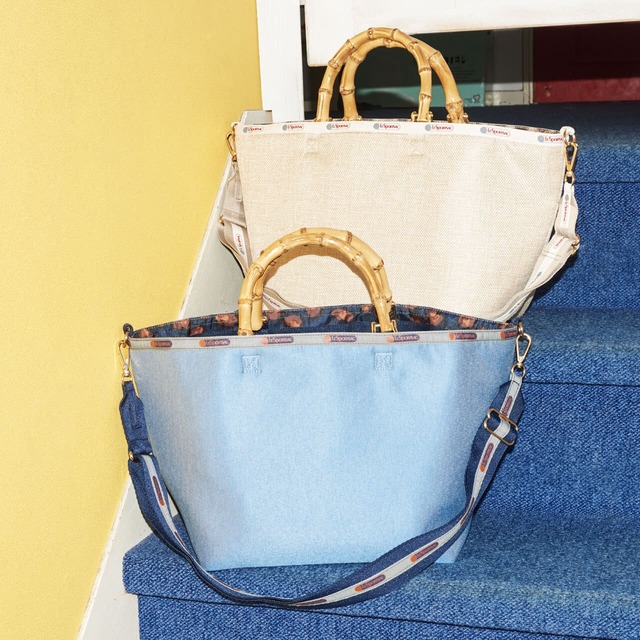 【レスポートサック】リアルバンブーのハンドルがアクセントの舟形トートバッグ