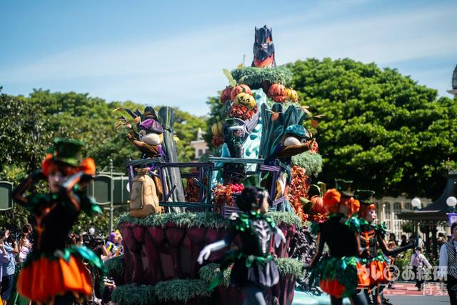 スプーキー“Boo!”パレード